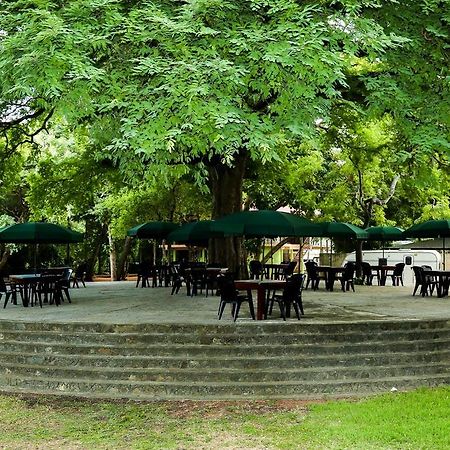 Malwathu Oya Caravan Park Bed & Breakfast Anuradhapura Eksteriør bilde